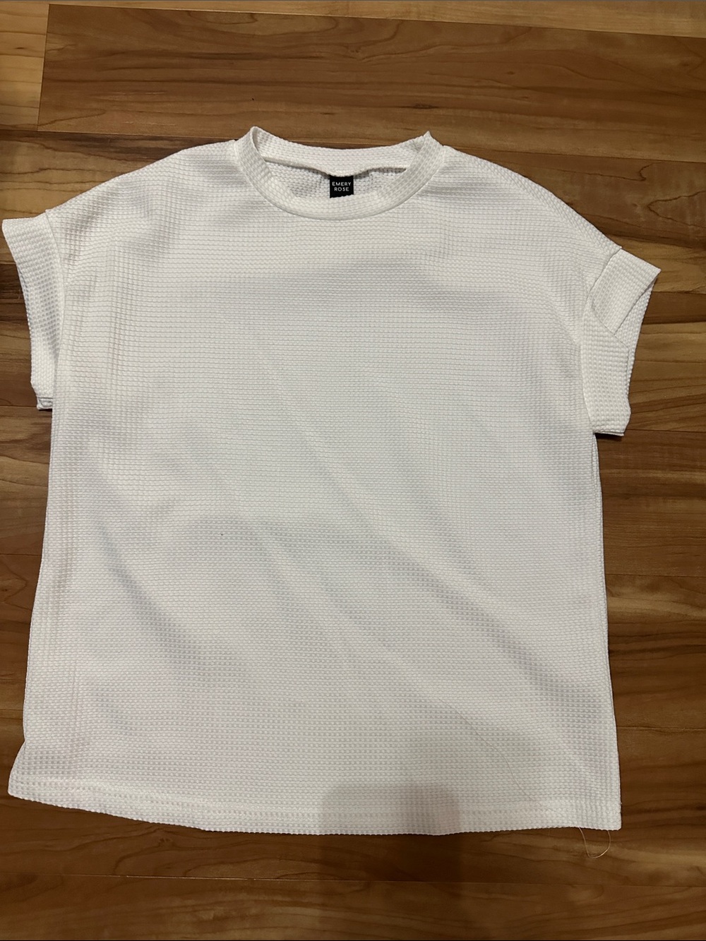 White Textured Crewneck Short Sleeve Tee by Emery Rose